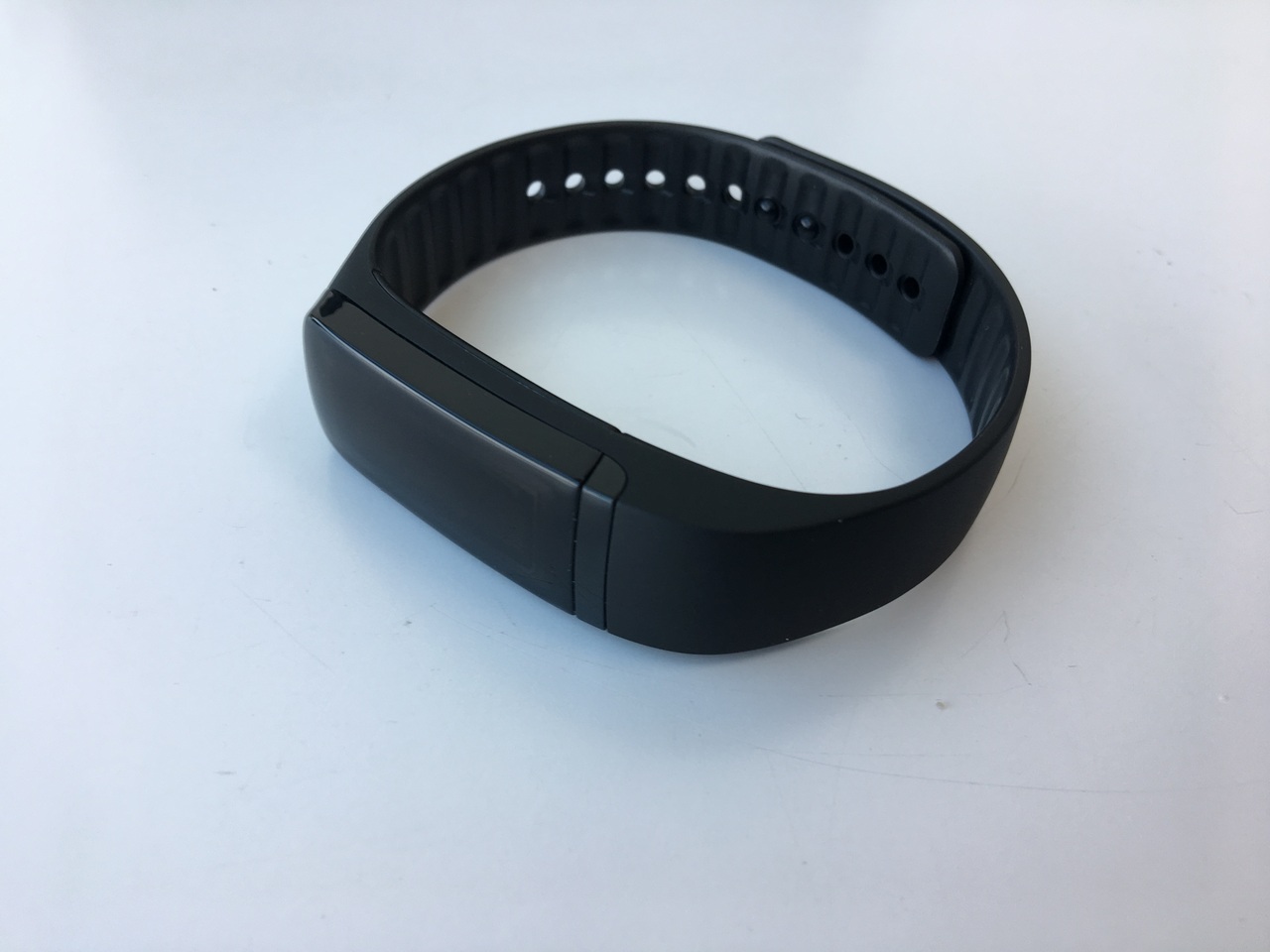 Lenovo fit on sale band g02