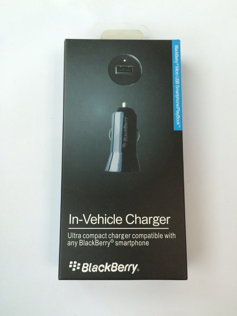Зарядно 12V за кола Blackberry Q5
