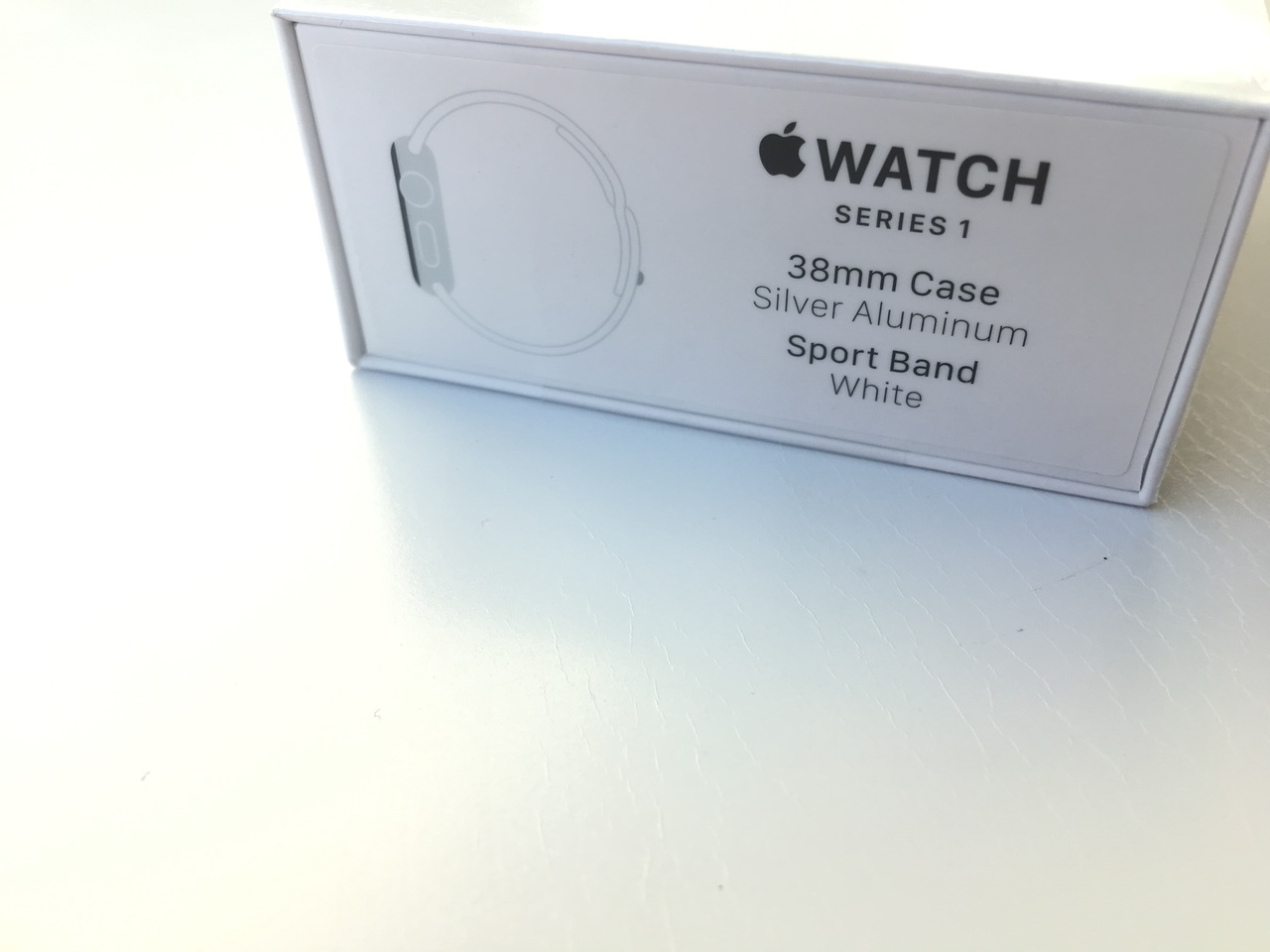apple watch series 1 38mm silver aluminum case with white sport band