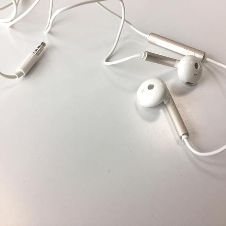 Слушалки Earphones за Huawei Nova 3