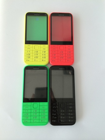 Панел за Nokia 225