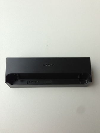 Docking station за Sony Xperia ZR DK28