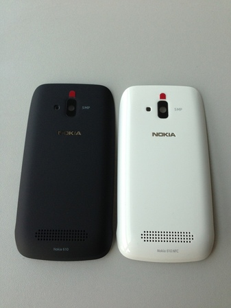 Панел Nokia Lumia 610
