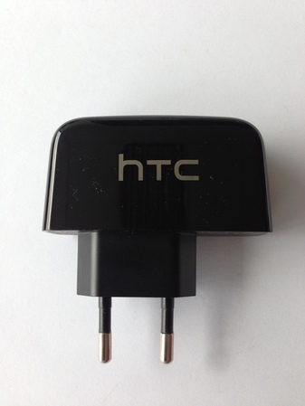 Оригинално зарядно 220V за HTC