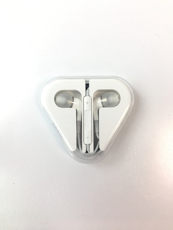 Apple In-Ear Headphones with Remote and Mic