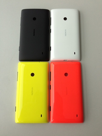Панел Nokia Lumia 525