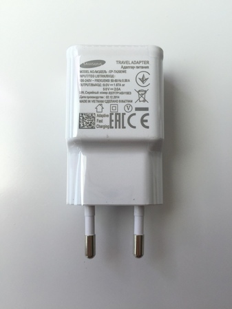 Зарядно за Samsung Fast Charger EP-TA20EWE