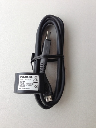 USB кабел за Nokia Asha 302