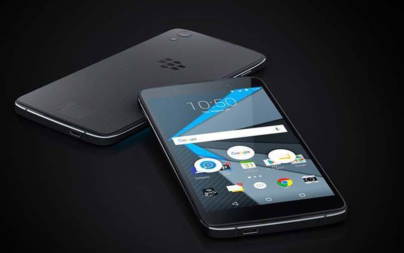 BlackBerry първи решават QuadRooter експлойта в Priv и DTEK50